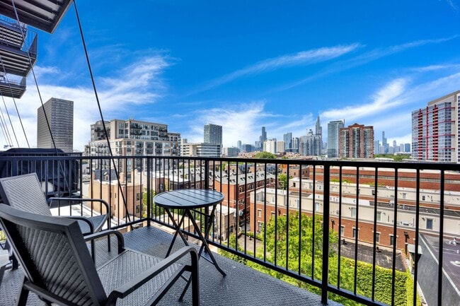 Photo - 320 E 21st St Unit 604