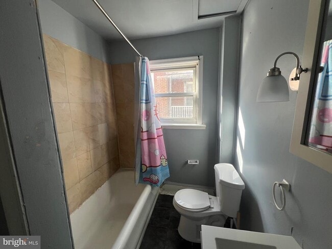 Photo - 1705 Harrison St Unit 2