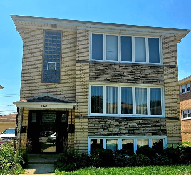 Photo - 8465 W Berwyn Ave Unit 1