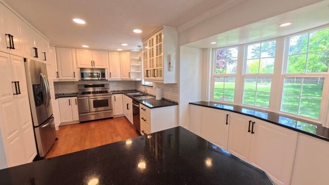 Photo - Beautiful Lindon Home
