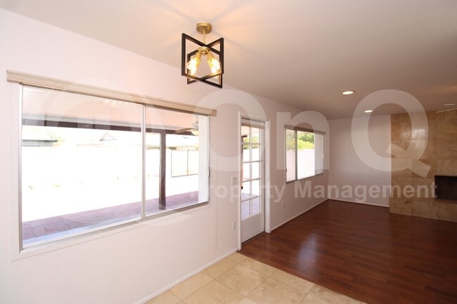 Photo - 1816 E Oxford Dr