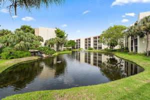 Photo - 1605 US-1 Unit E301