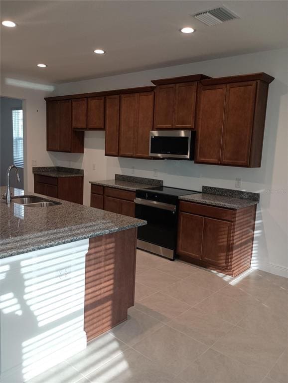 Photo - 7189 Dilly Lake Ave