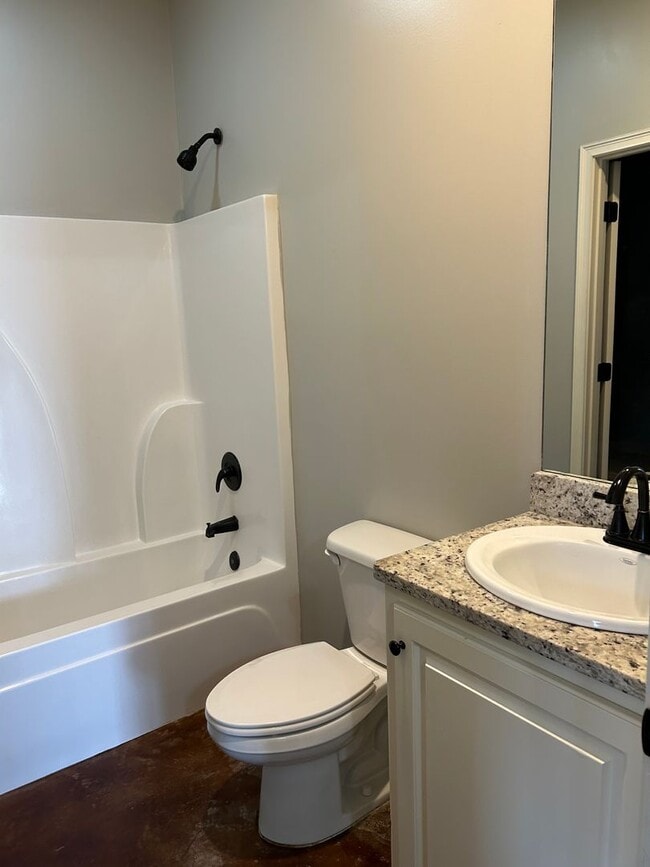 Photo - 101 Private Rd 4017