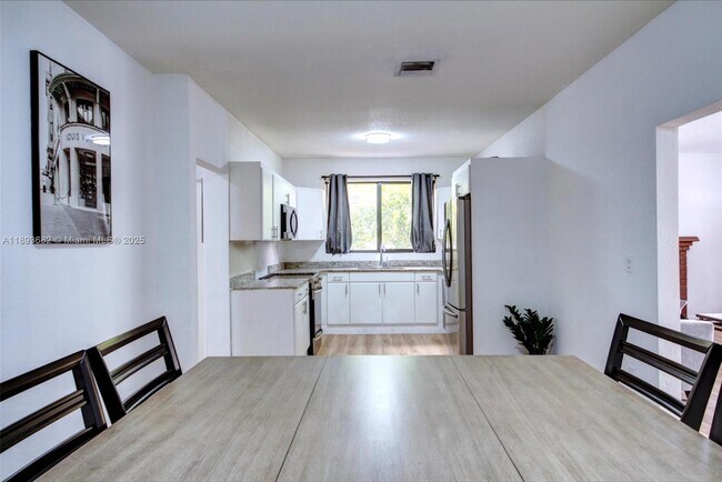 Photo - 2126 NW 3rd St