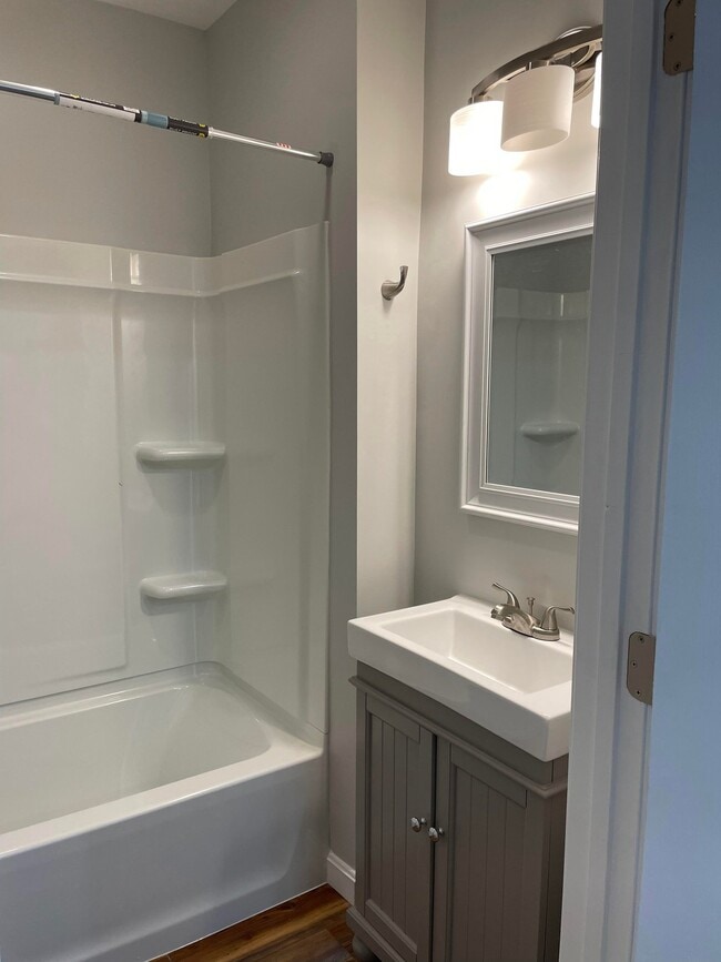 Photo - 10 Mayhew St Unit 1