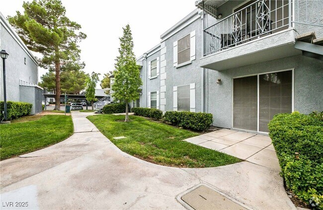 Building Photo - 3823 S Maryland Pkwy Unit C4 Rental