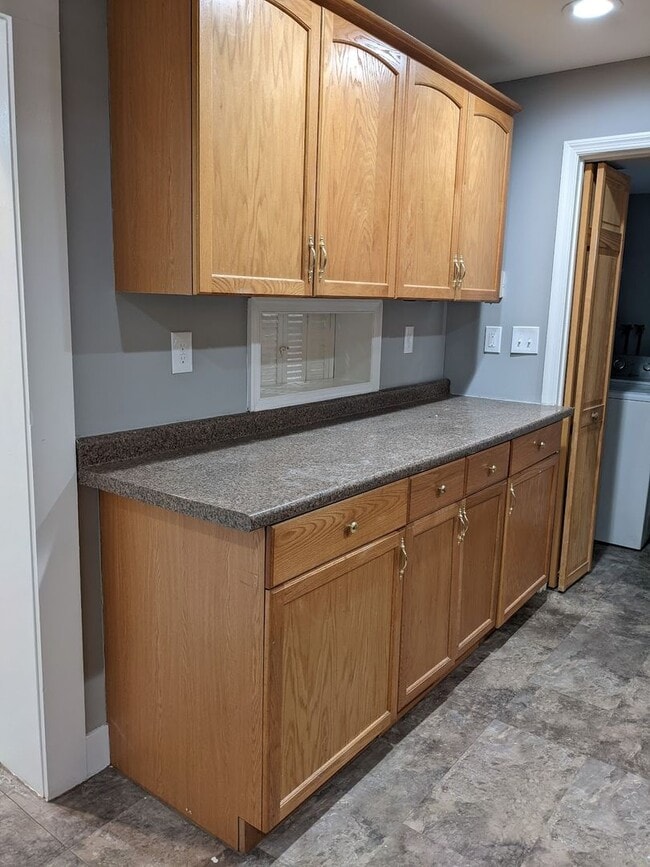 Photo - 2 - 3 Bedroom Rental in Emmaus!