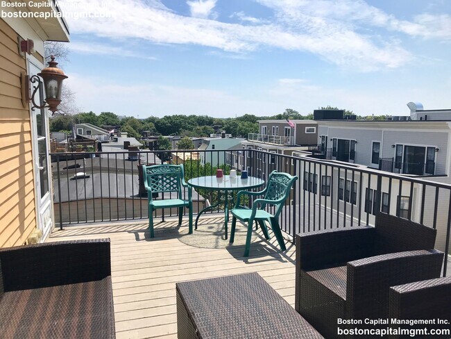 Photo - 360-362 Dorchester St. Unit 3 Unit 3