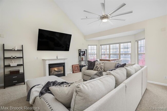 Photo - 2612 Woodward Ave