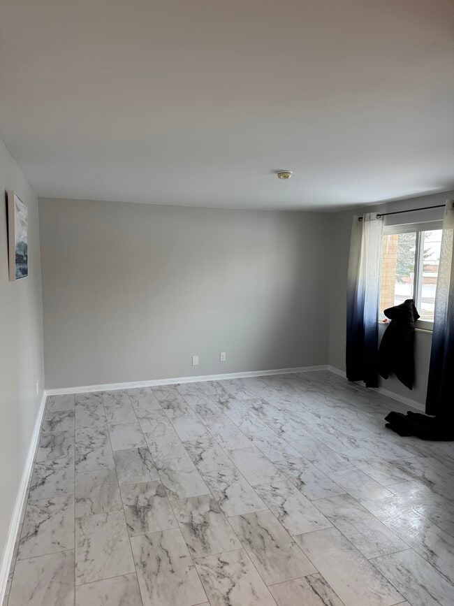 Photo - 1704 Rosemont Rd Unit 1704