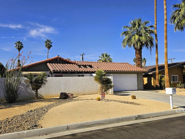 Photo - 73280 San Nicholas Ave House