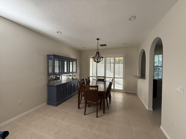 Photo - 560 SW Indian Key Dr