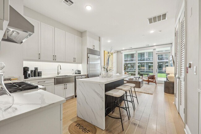 Photo - 3 Somerset Ln Unit 316