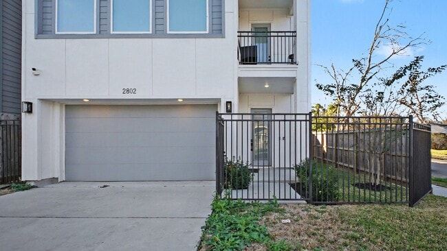 Photo - 2802 Tierwester St