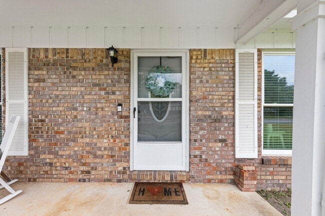 Photo - 109 Friar Tuck Dr