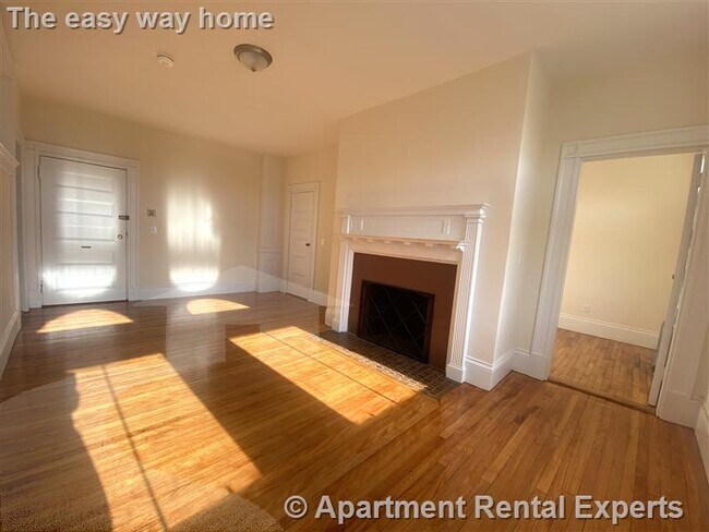 Building Photo - 2 Ware St Rental