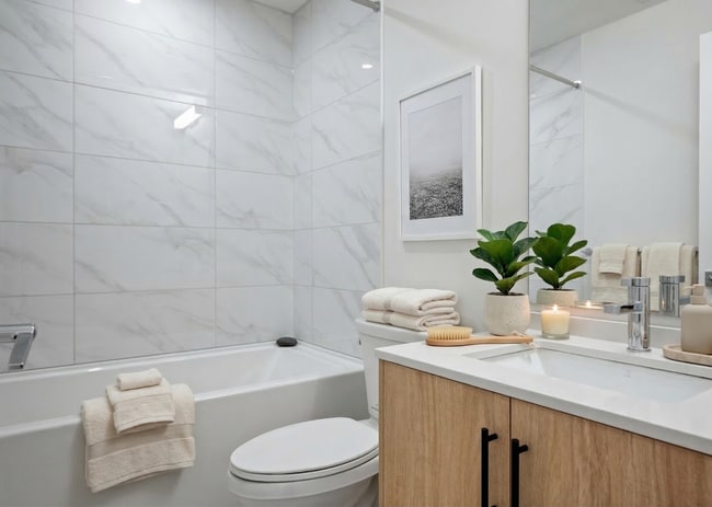 Photo - 34395 Gladys Ave