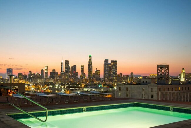 Photo - 1855 Industrial St Condo Unit 405