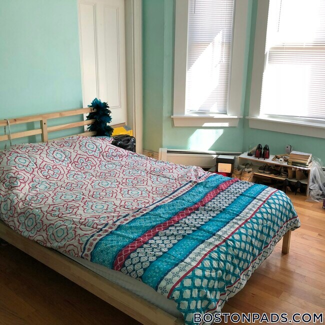 Photo - 35 Brookline St Unidad 2