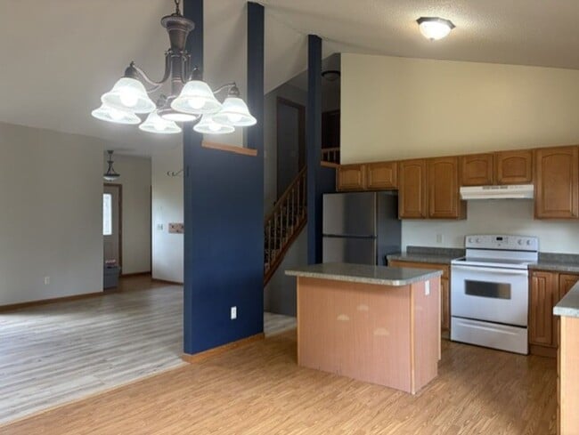 Photo - 2909 W Frank St