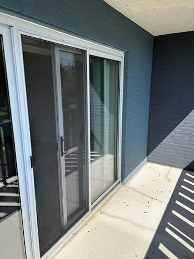 Carriage House Apartments