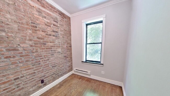 Photo - 230 E 32nd St Unidad 1C