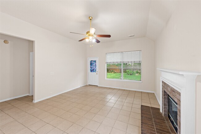 Photo - 3106 Birchleaf Dr
