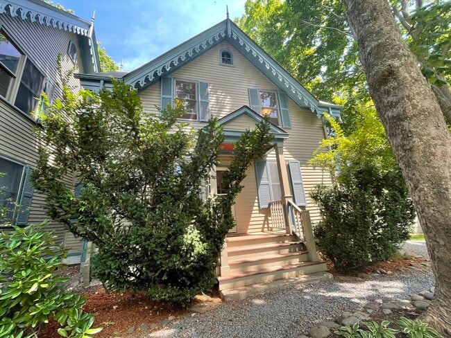 Photo - 217 Freeman St House