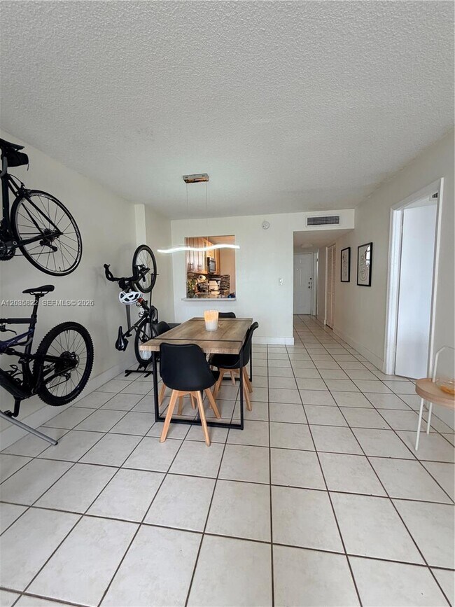 Photo - 2903 N Miami Beach Blvd Unit 406