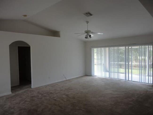 Photo - 4740 NW 39th Ave