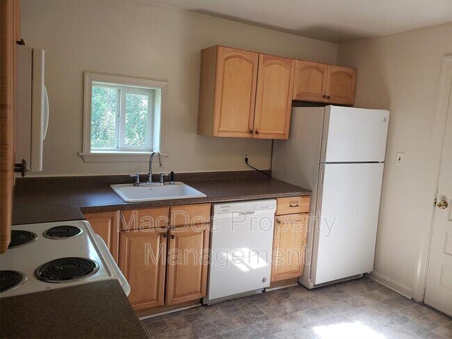 Photo - 1719 Lafayette Blvd