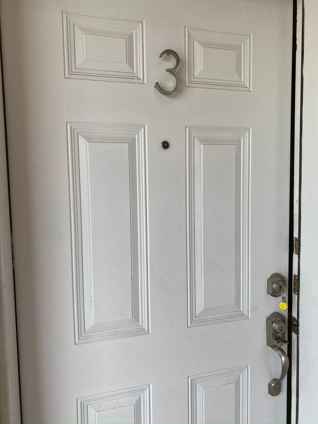 Photo - 3bed/2.5 bath (Jackson South of Expressway)