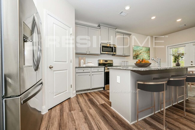 Photo - 2801 Porchlight Ct