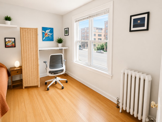 Photo - 1635 West Morse-102 Unit 102