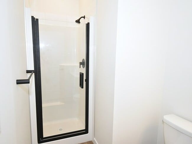 Photo - 2133-2135 5 Ave SW Unit 2133