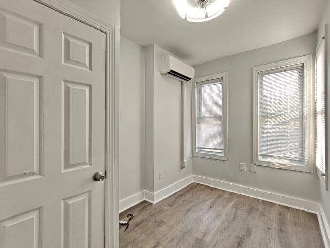 Photo - 2541 N 9th St