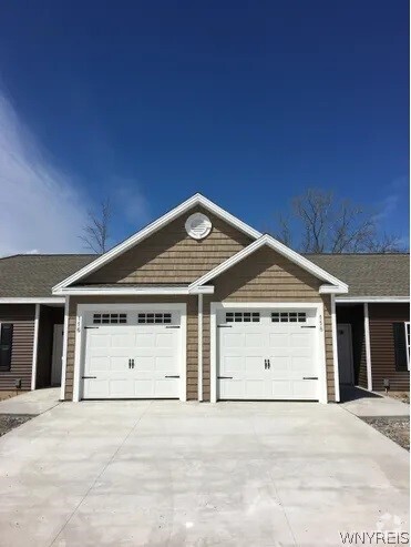 Building Photo - 2675 Grand Island Blvd Rental