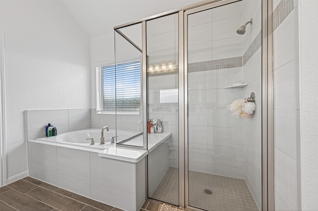 Photo - 32226 Cedar Crst Dr