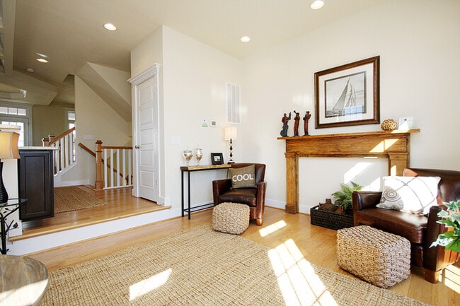 Photo - Inviting End-Unit Old Trail Townhome