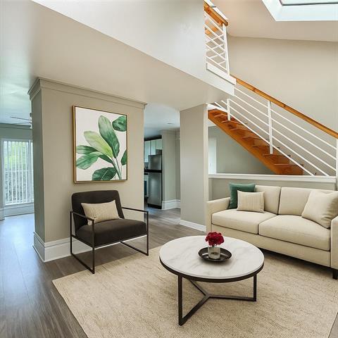 Photo - 4023 N Hall St Unidad 205