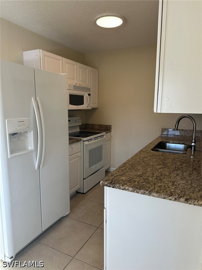 Photo - 4621 Bayshore Dr Unit Q6