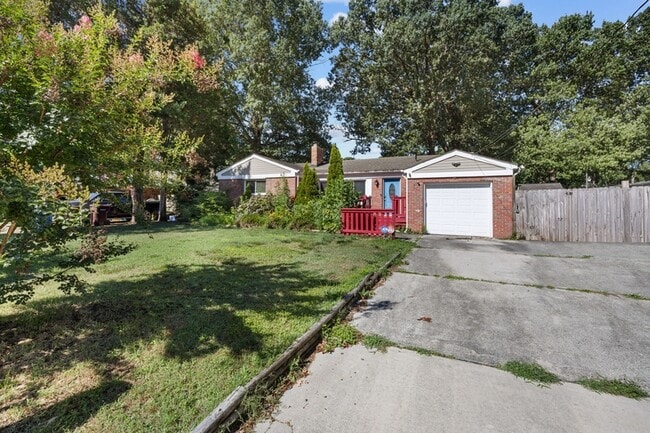 1204 Fontana Ave