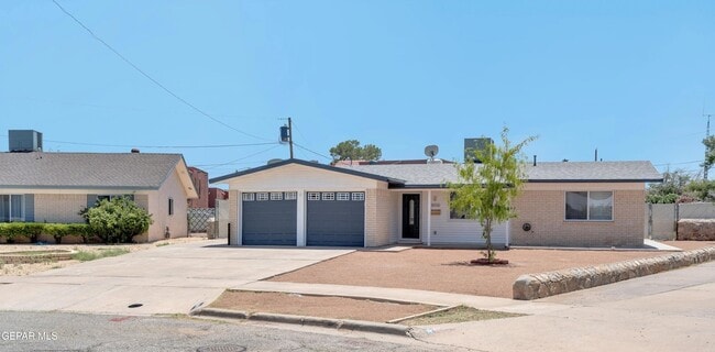 Photo - 10516 Cuesta Brava Ln