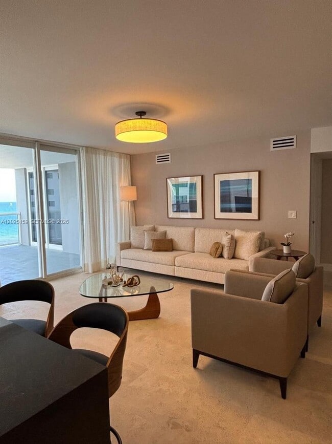 Building Photo - 6301 Collins Ave Unit 908