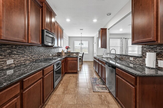 Photo - 20254 Fossil Valley Ln