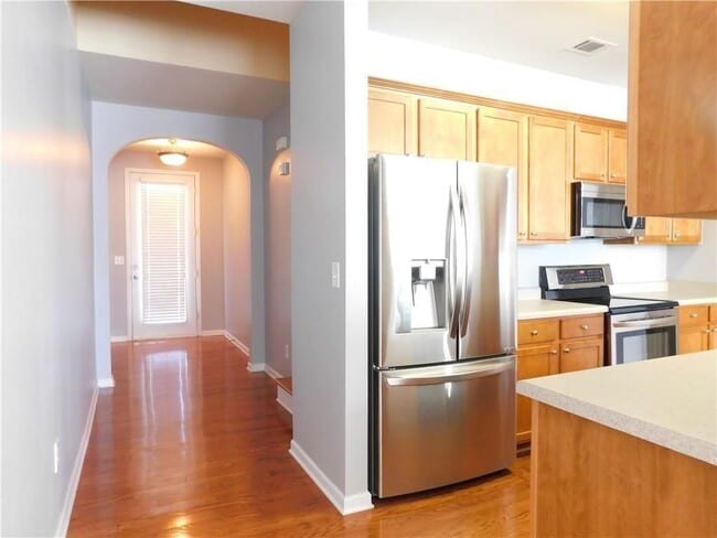 Photo - 940 Pierce Ivy Ct NE
