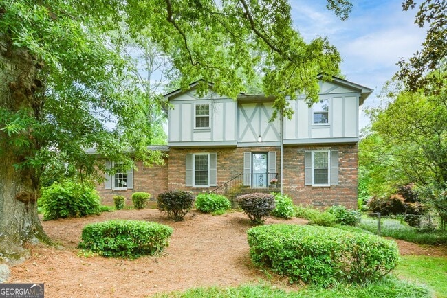 Building Photo - 435 Stonebridge Dr