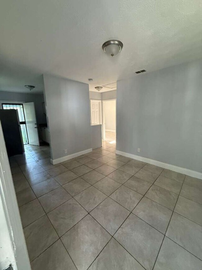 Photo - 1614/1616 W 3rd St.
