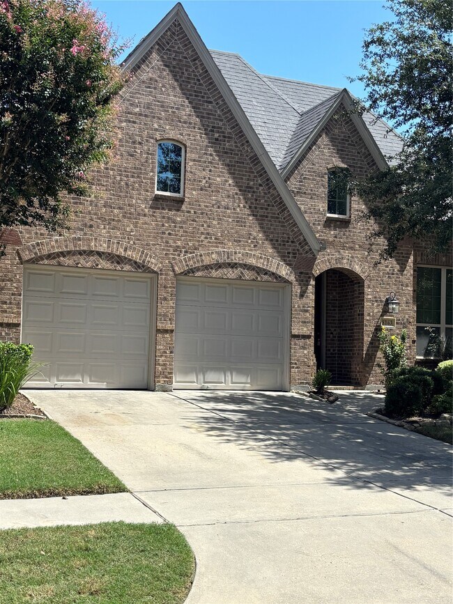 Photo - 8163 Little Scarlet St